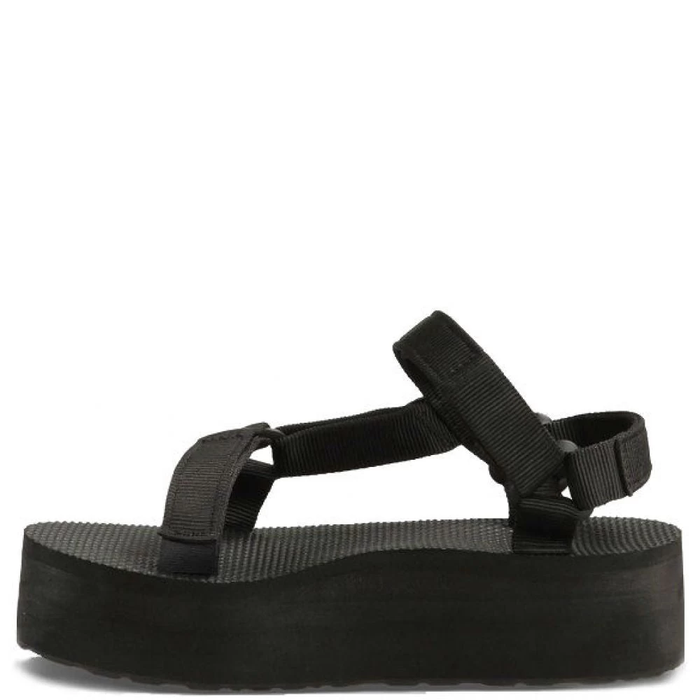 Teva Women's Universal Flatform In Black 6 Teva Women's Universal Flatform In Black - Image 4
