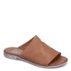 Bueno Women's Yanni Sandal In Walnut