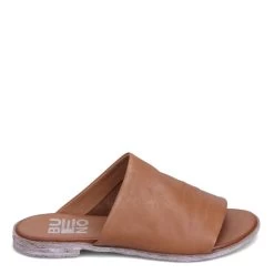 Bueno Women's Yanni Sandal In Walnut -Style Walk Shop BU YANNI WAL 1192 2 1100x