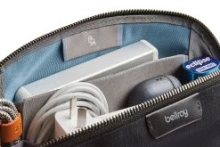 Bellroy Desk Caddy -Style Walk Shop Bellroy ETOA black 231 web 06 1100x